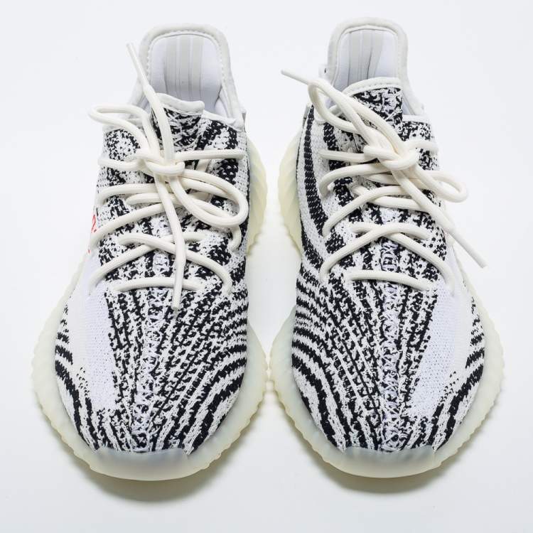 Pre Owned Yeezy x Adidas White/Black Knit Fabric Boost 350 V2 Zebra Sneakers Size 42