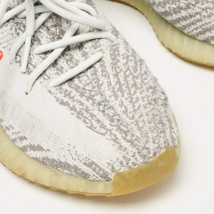 Pre Owned Yeezy x Adidas Light Blue Knit Fabric Boost 350 V2 Blue Tint Sneakers Size 44 2/3