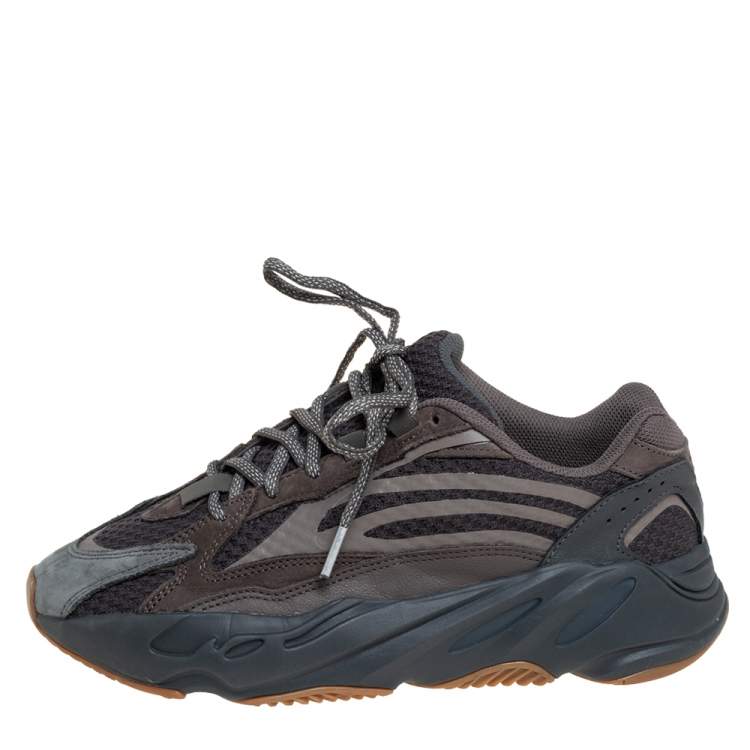 Sentimental tro det sidste Adidas Yeezy Boost 700 V2 Geode Multicolor Nubuck And Suede Lace Up  Sneakers Size 41.5 Yeezy | TLC