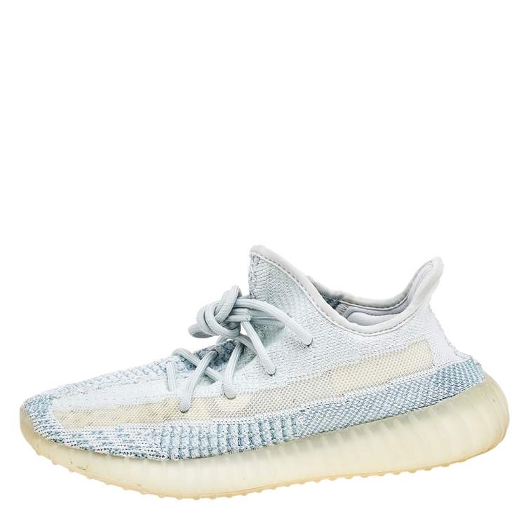 Pre Owned Yeezy x Adidas Blue/White Knit Fabric Boost 350 V2 Cloud White Low Top Sneakers Size 39 1/3