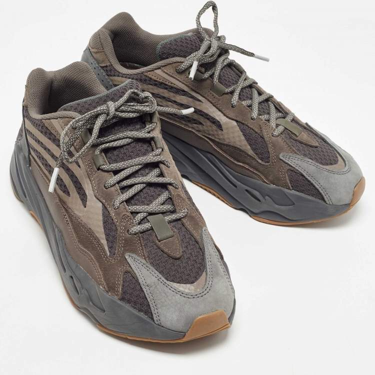 Pre Owned Yeezy x Adidas Grey Knit Fabric and Leather Boost 700 V2 Geode Sneakers Size 44