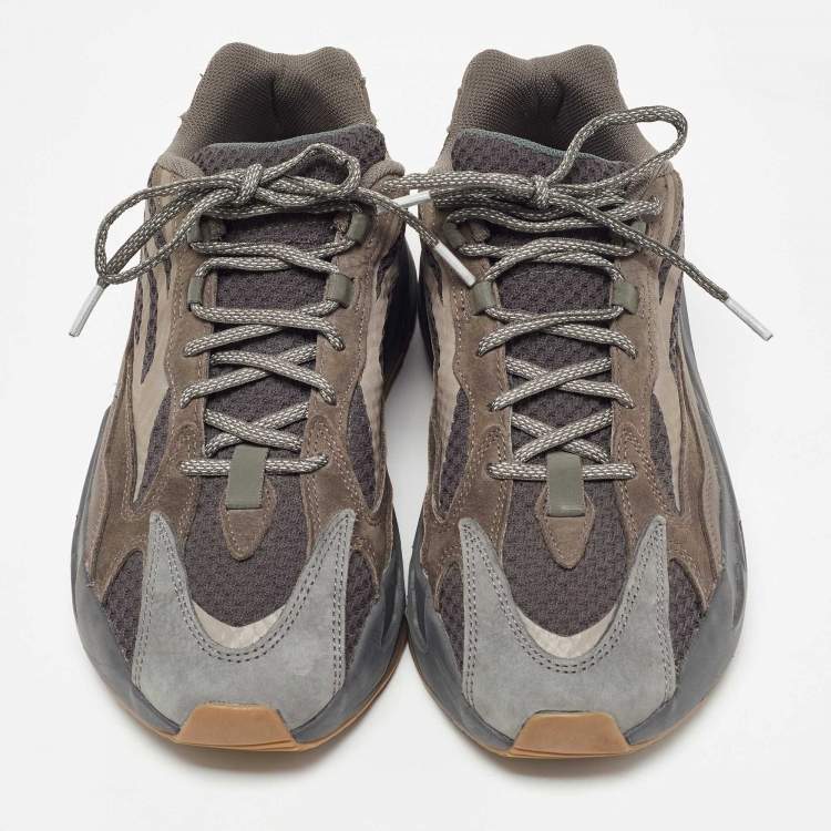 Pre Owned Yeezy x Adidas Grey Knit Fabric and Leather Boost 700 V2 Geode Sneakers Size 44