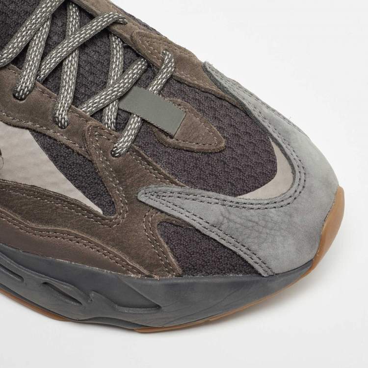 Pre Owned Yeezy x Adidas Grey Knit Fabric and Leather Boost 700 V2 Geode Sneakers Size 44