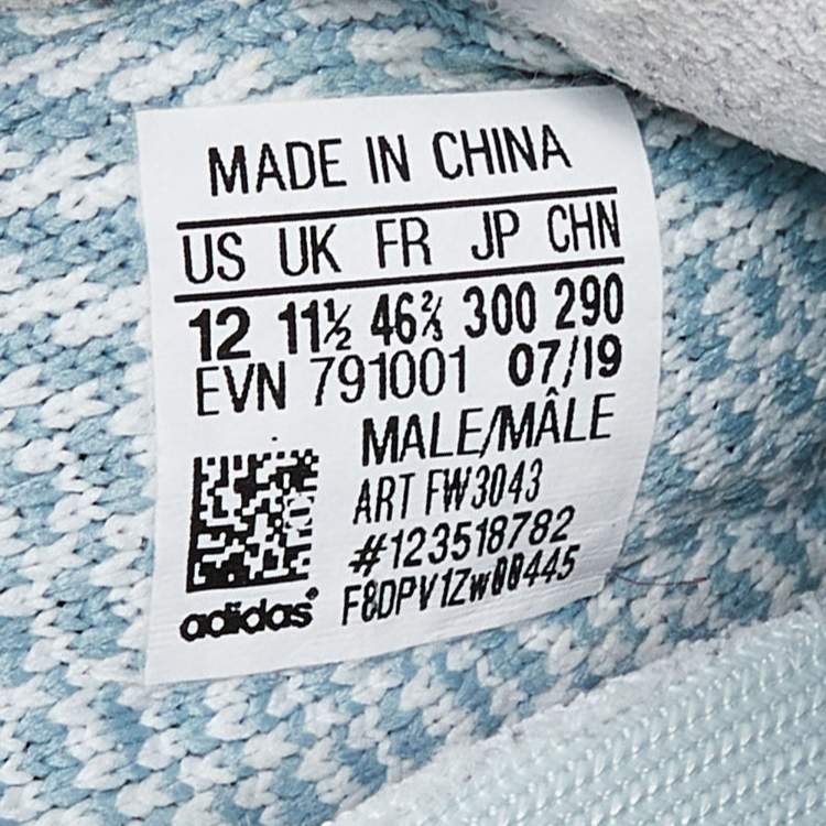 Pre Owned Yeezy x Adidas Pale Green Knit Fabric Boost 350 V2 Cloud White Non Reflective Sneakers Size 46 2/3