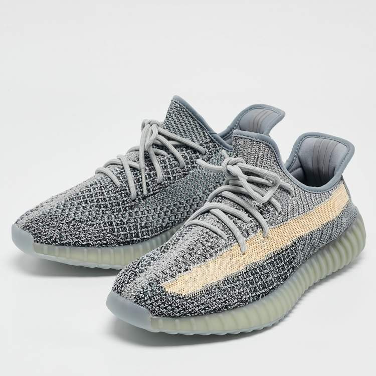 مملوكة مسبقًا Yeezy x Adidas Multicolor Knit Fabric Boost 350 V2 Ash Blue Sneakers Size 46 2/3