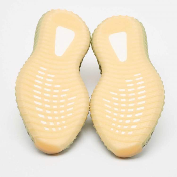 Pre Owned Yeezy x Adidas Green Knit Fabric Boost 350 V2 Desert Sage Sneakers Size 42 2/3