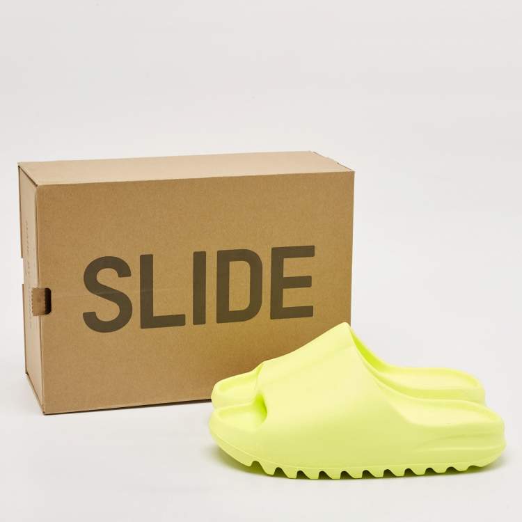 Pre Owned Yeezy x Adidas Neon Green Rubber Glow Green Slides Size 43