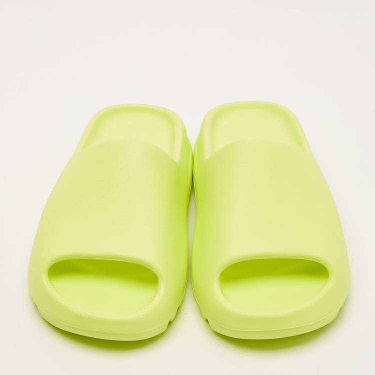 Pre Owned Yeezy x Adidas Neon Green Rubber Glow Green Slides Size 43