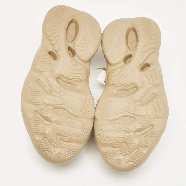Pre Owned Yeezy x Adidas Beige Rubber Foam RNR Slip On Sneakers Size 46
