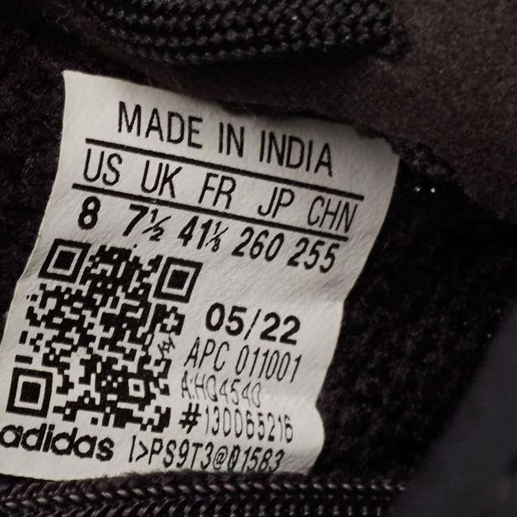 Pre Owned Yeezy x Adidas Black Knit Fabric Boost 350 V2 Onyx Sneakers Size 41 1/3