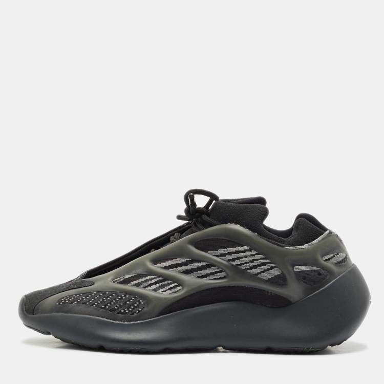 Pre Owned Yeezy x Adidas Black Knit Fabric 700 V3 Alvah Sneakers Size 44
