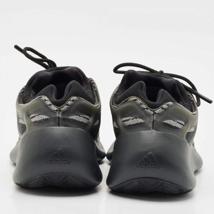 Pre Owned Yeezy x Adidas Black Knit Fabric 700 V3 Alvah Sneakers Size 44