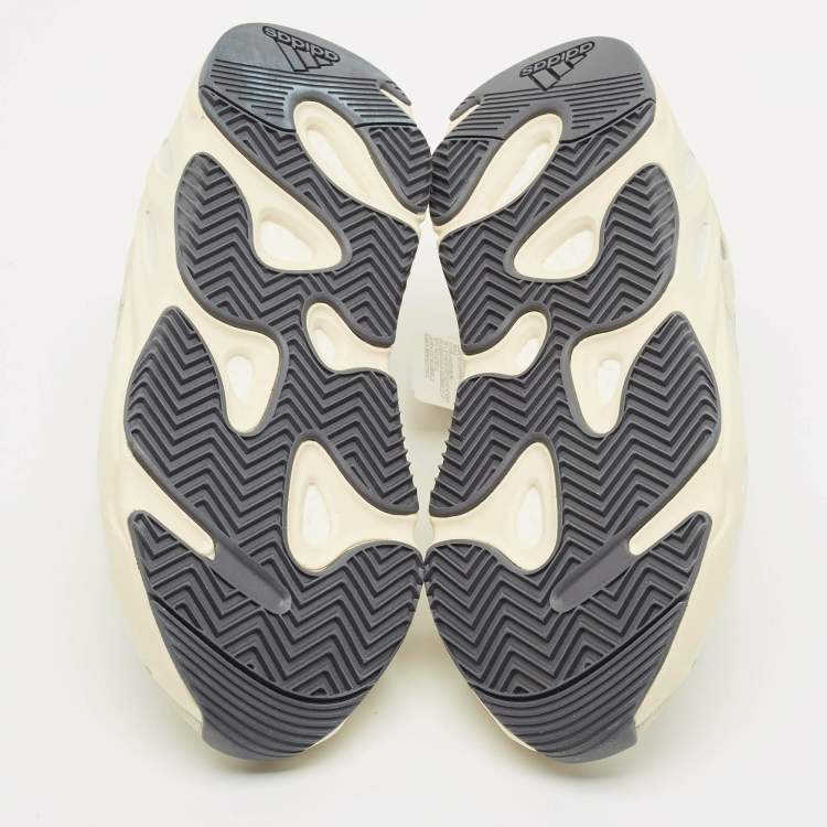 Pre Owned Yeezy x Adidas Boost 700 Analog  Size 42 Cream Leather and Mesh Low Top Sneakers