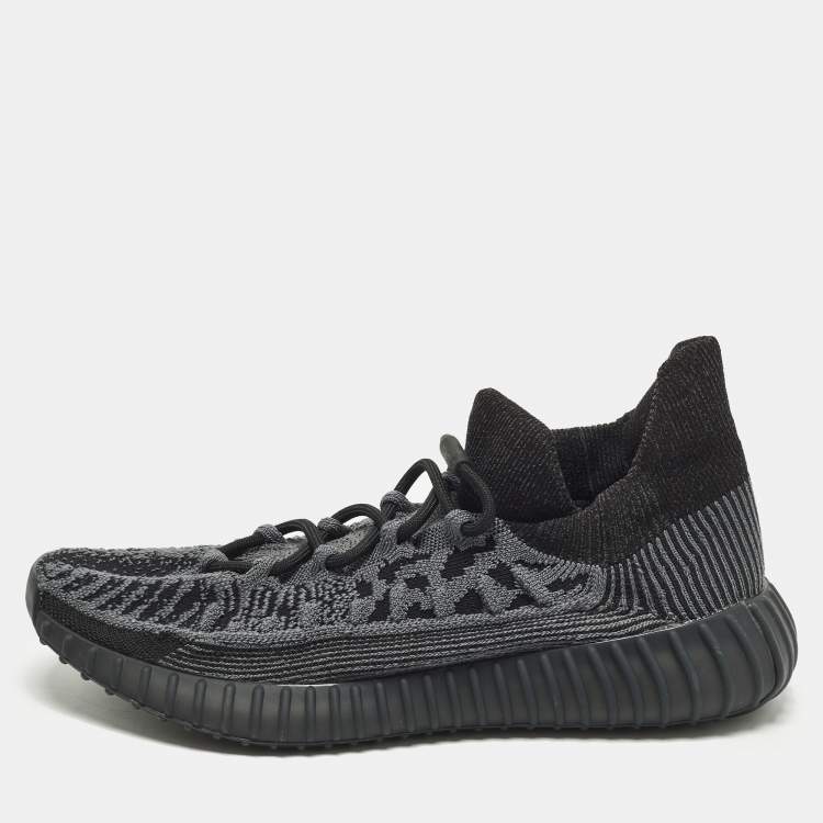 Pre Owned Yeezy x Adidas Boost 350 V2 CMPCT Size 42 Black Knit Fabric Lace Up Sneakers