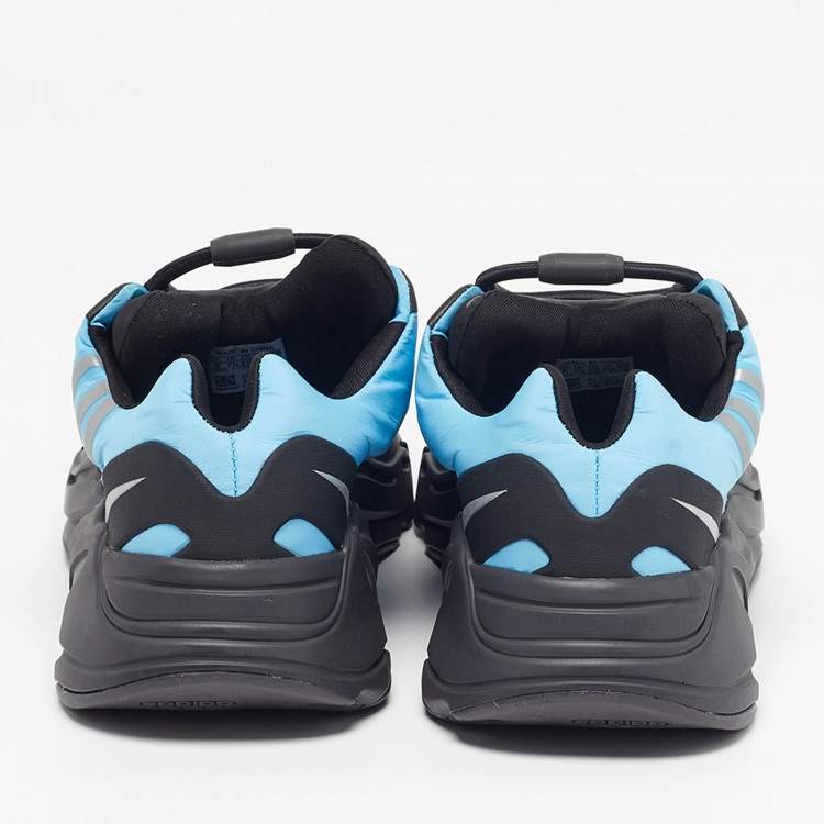 Pre Owned Yeezy x Adidas Boost 700 MNVN Size 41.5 Blue Nylon Bright Cyan Low Top Sneakers