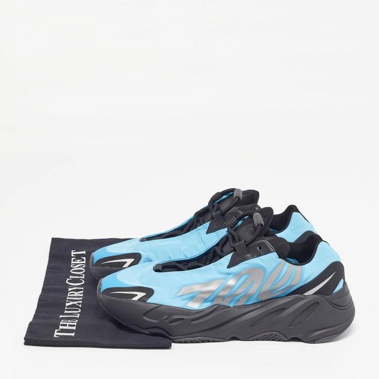 Pre Owned Yeezy x Adidas Boost 700 MNVN Size 41.5 Blue Nylon Bright Cyan Low Top Sneakers
