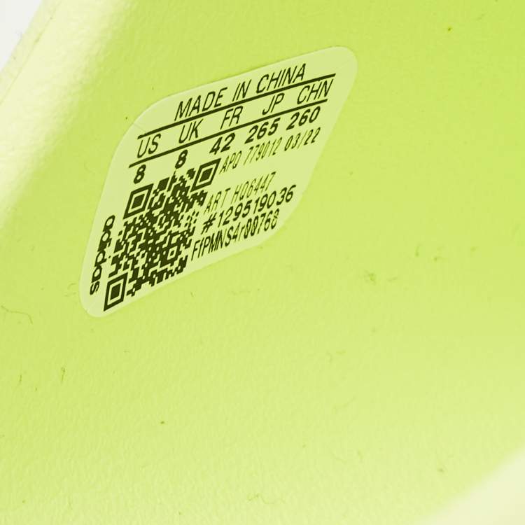 Pre Owned Yeezy x Adidas Size 42 Neon Green Rubber pool Slide