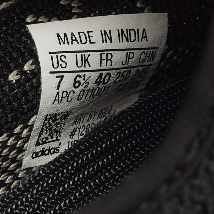 Pre Owned Yeezy x Adidas Boost 350 V2 Core Black White Size 40 Black Knit Fabric Low Top Sneakers
