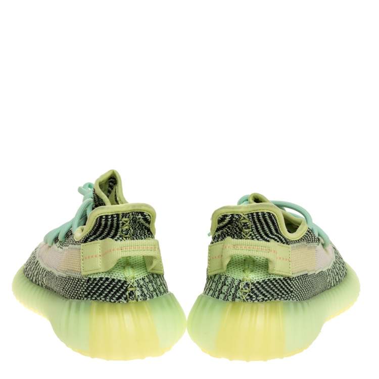 مملوكة مسبقًا Yeezy x Adidas Green Knit Fabric Boost 350 V2 Yeezreel Reflective Sneakers Size 41.5