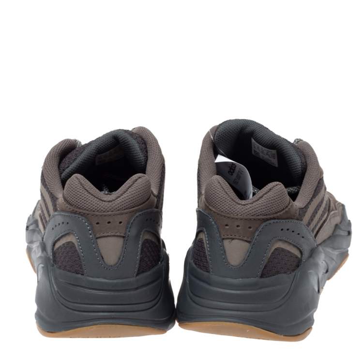 Pre Owned Yeezy x Adidas Grey Nubuck and Leather Boost 700 V2 Geode Sneakers Size 46 2/3