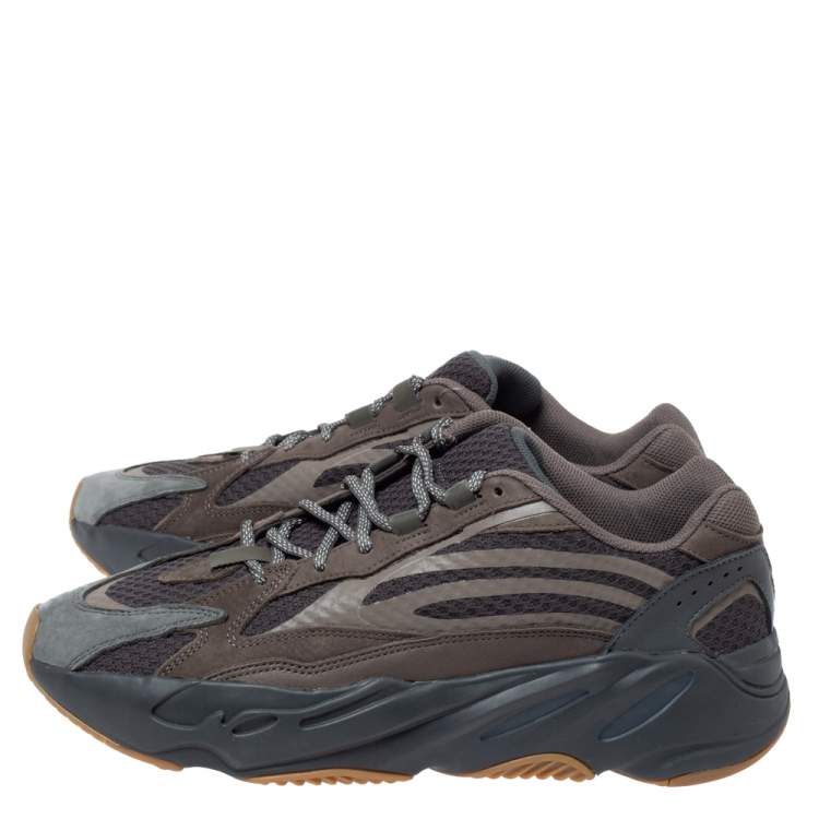 Pre Owned Yeezy x Adidas Grey Nubuck and Leather Boost 700 V2 Geode Sneakers Size 46 2/3