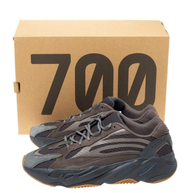 Pre Owned Yeezy x Adidas Grey Nubuck and Leather Boost 700 V2 Geode Sneakers Size 46 2/3