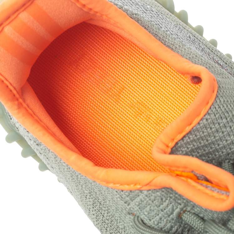 Pre Owned Yeezy x adidas Grey/Green Knit Boost 350 V2 Desert Sage Sneakers Size 41 1/3
