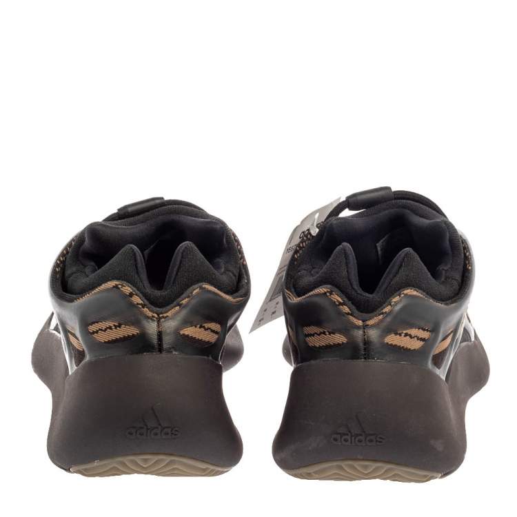 Pre Owned Yeezy x adidas Brown Polyurethane And Mesh 700 V3 CLABRO Sneakers Size 44 2/3 