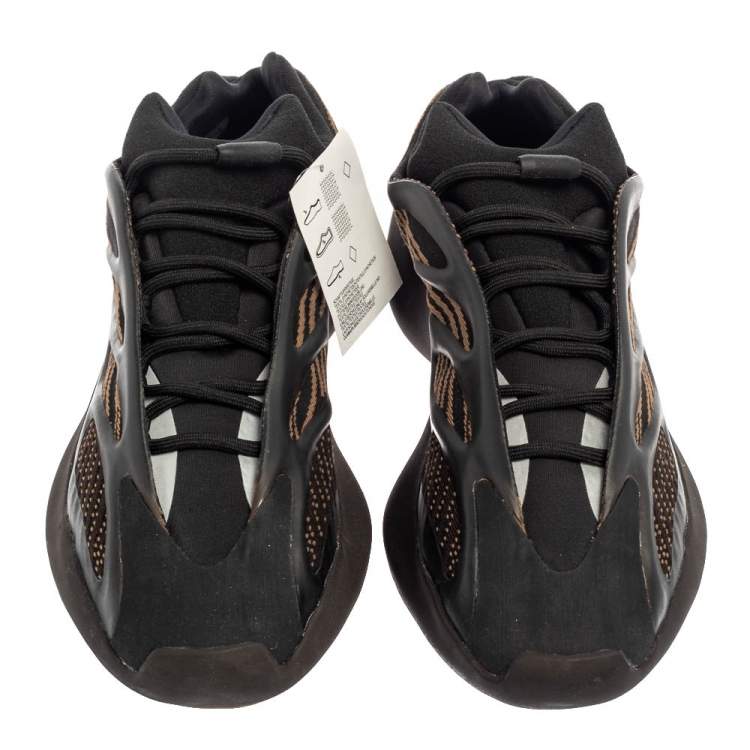 Pre Owned Yeezy x adidas Brown Polyurethane And Mesh 700 V3 CLABRO Sneakers Size 44 2/3 