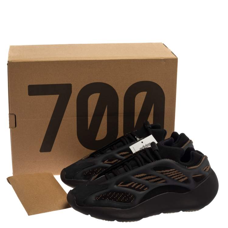 Pre Owned Yeezy x adidas Brown Polyurethane And Mesh 700 V3 Clabro Sneakers Size 37 1/3