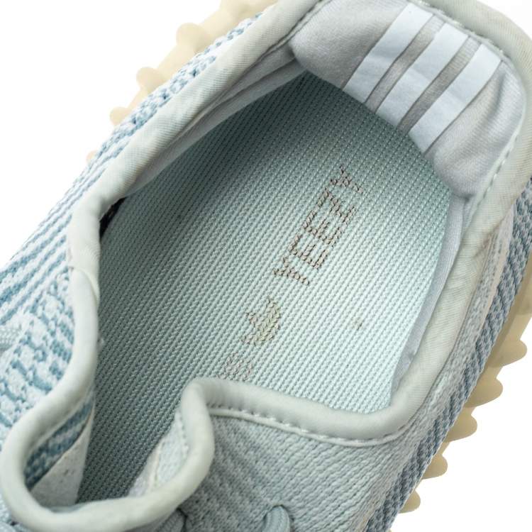 Pre Owned Yeezy x Adidas Blue/White Cotton Knit Boost 350 V2 'Cloud White' Sneakers Size 42.5
