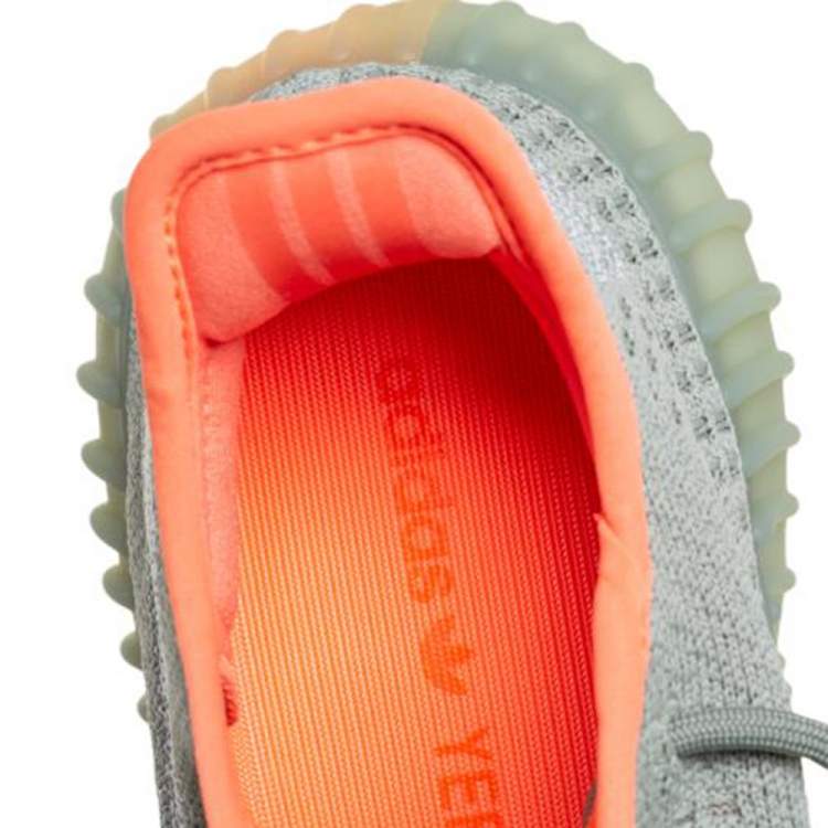 Pre Owned Yeezy x Adidas Green/Grey Knit Fabric Boost 350 V2 Desert Sage Reflective Sneakers Size 38.5
