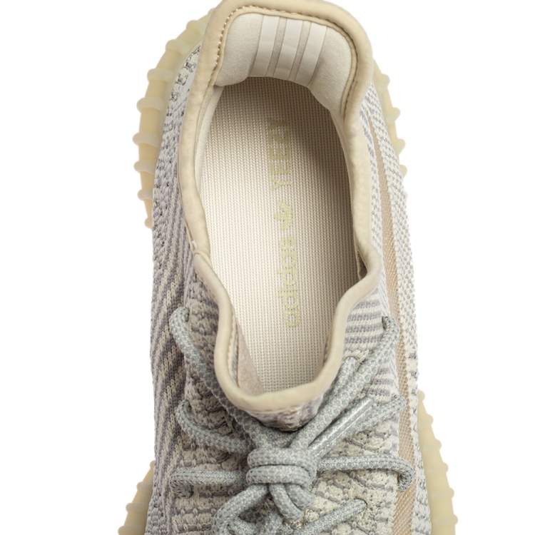 Pre Owned Yeezy x Adidas Grey/Cream Knit Fabric Boost 350 V2 Lundmark Sneakers Size 44