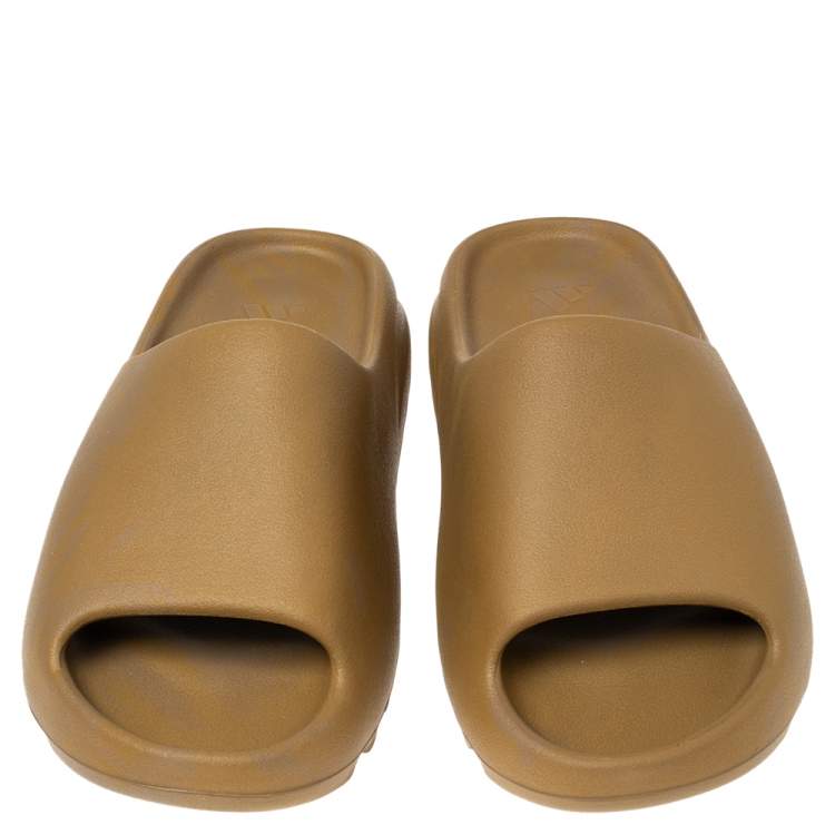 Pre Owned Yezzy X Adiddas Brown Rubber Pure Slides Size 44.5 