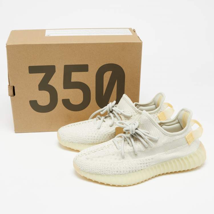 Pre Owned Yeezy x Adidas White Knit Fabric Boost 350 V2 Light Lace Up Sneakers Size 42