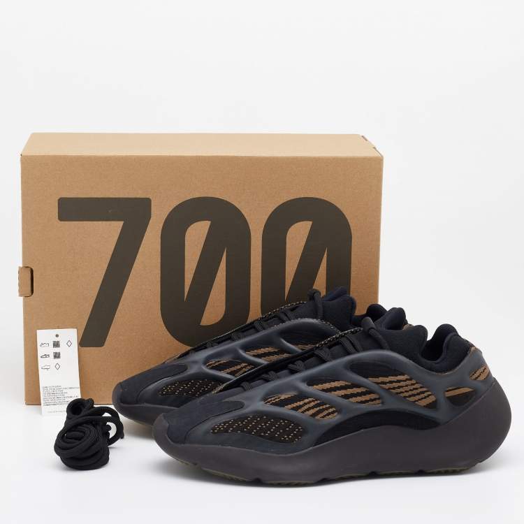 Pre Owned Yeezy x Adidas Black Fabric And Rubber Yeezy 700 V3 Clabro Sneakers Size 44 2/3