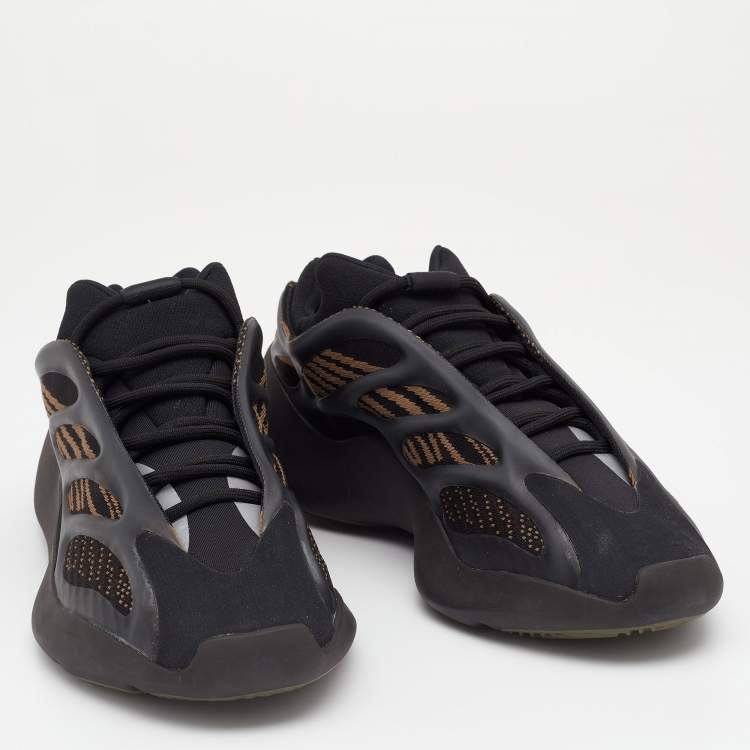 Pre Owned Yeezy x Adidas Black Fabric And Rubber Yeezy 700 V3 Clabro Sneakers Size 44 2/3