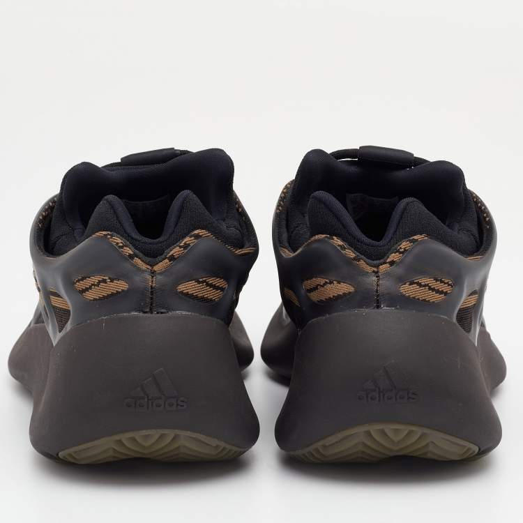 Pre Owned Yeezy x Adidas Black Fabric And Rubber Yeezy 700 V3 Clabro Sneakers Size 44 2/3