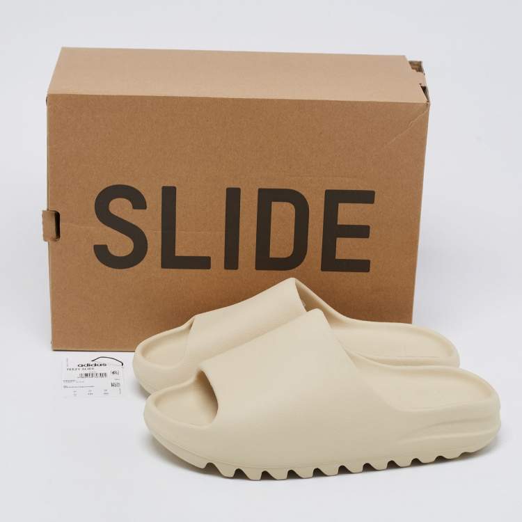 Pre Owned Yeezy x Adidas Beige Rubber Pure Slides Size 46