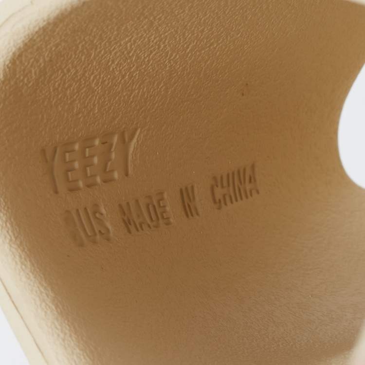 Pre Owned Yeezy x Adidas Beige Rubber Slide Pure Sandals Size 42