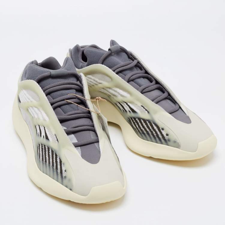 Pre Owned Yeezy x Adiddas Multicolor Mesh and Rubber 700 V3 Fade Salt Sneakers Size 45 1/3