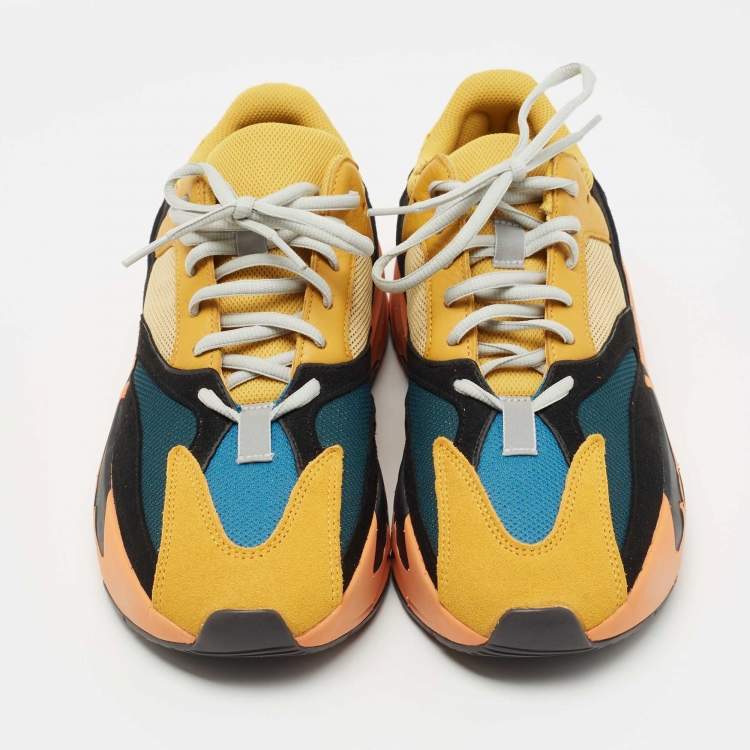 مملوكة مسبقًا Yeezy x Adidas Multicolor Suede and Mesh Boost 700 Sun Sneakers Size 44