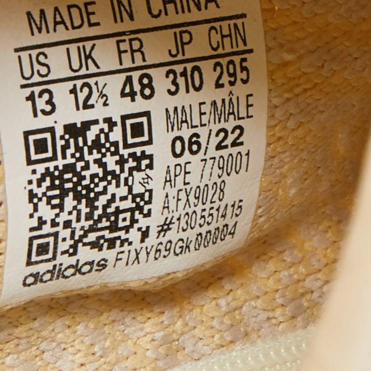 مملوكة مسبقًا Yeezy x Adidas Beige Knit Fabric Boost 350 V2 Cloud Sneakers Size 48