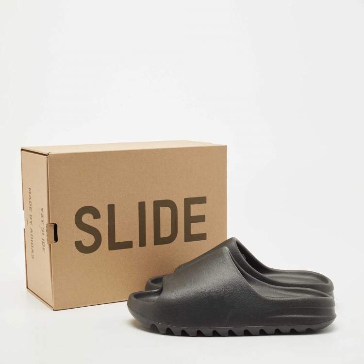 Pre Owned Adidas Black Rubber Yeezy Slide Onyx Slide Flats Size 43