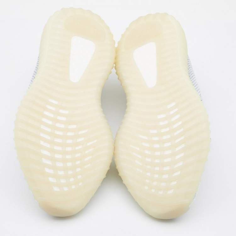 Pre Owned Yeezy x Adidas White/Green Knit Fabric Boost 350 V2 Cloud White Non Reflective Sneakers Size 39 1/3