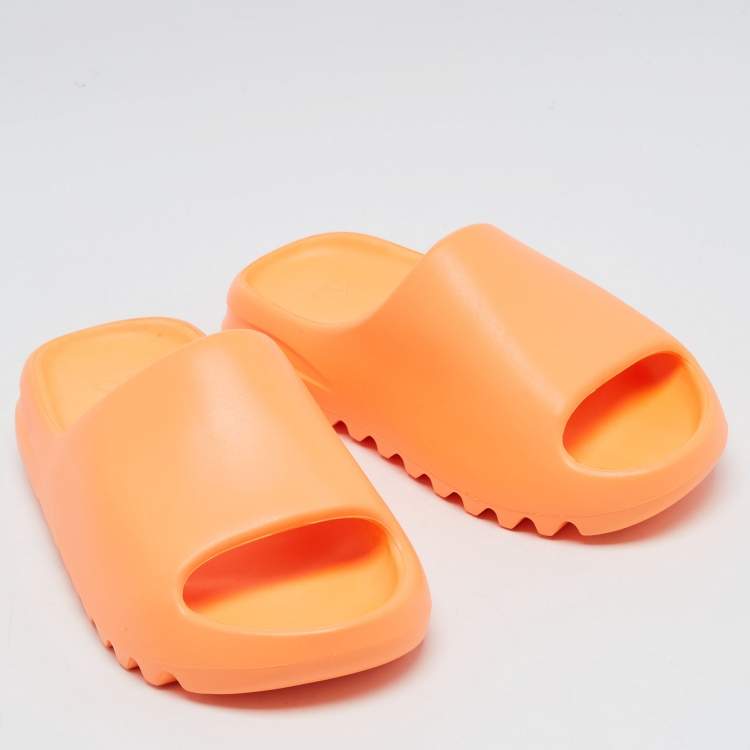 Pre Owned Yeezy x Adidas Orange Rubber Enflame Slides Size 37