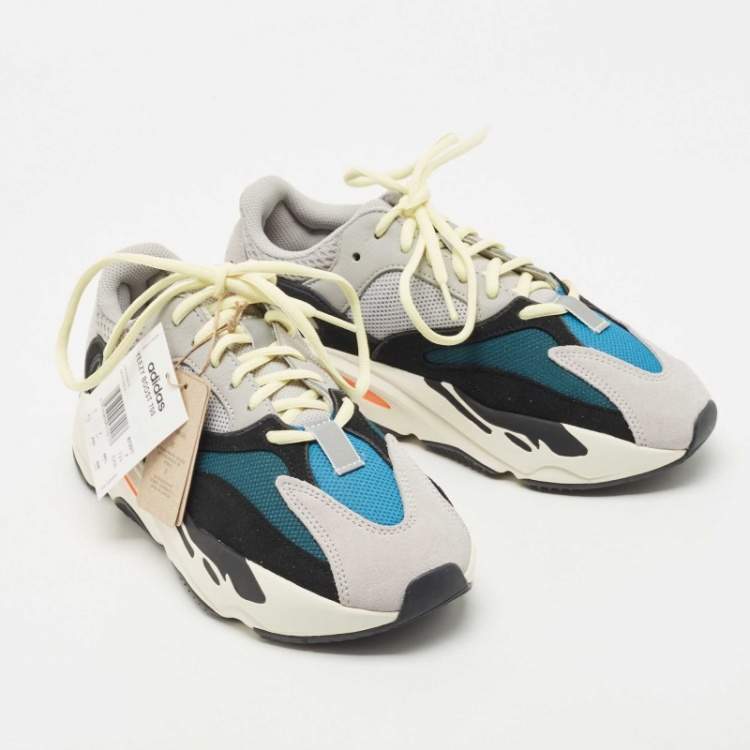 مملوكة مسبقًا Yeezy x Adidas Tricolor Suede and Mesh Boost 700 Sneakers Size 40 2/3