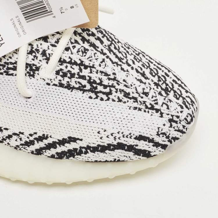 Pre Owned Yeezy x Adidas White/Black Knit Fabric Boost 350 V2 Sneakers Size 411/3