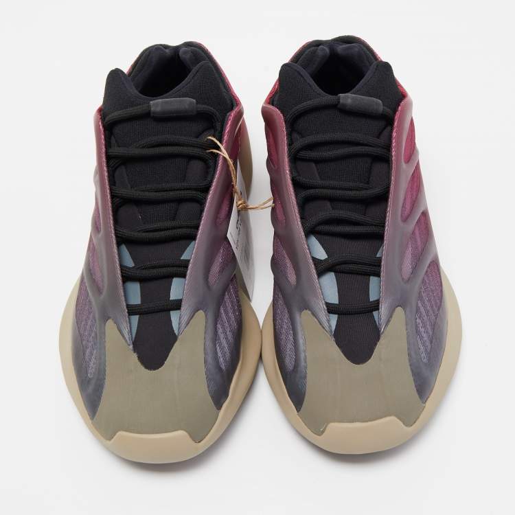 Pre Owned Yeezy x Adidas Red/Grey Ombre Knit Fabric Yeezy 700 V3 Fade Carbon Sneakers Size 41 1/3
