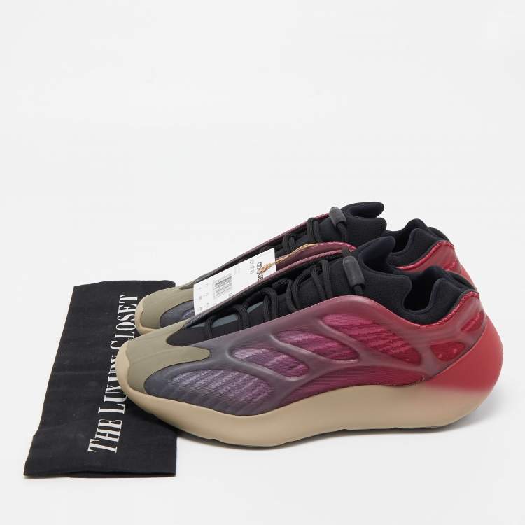 Pre Owned Yeezy x Adidas Red/Grey Ombre Knit Fabric Yeezy 700 V3 Fade Carbon Sneakers Size 41 1/3